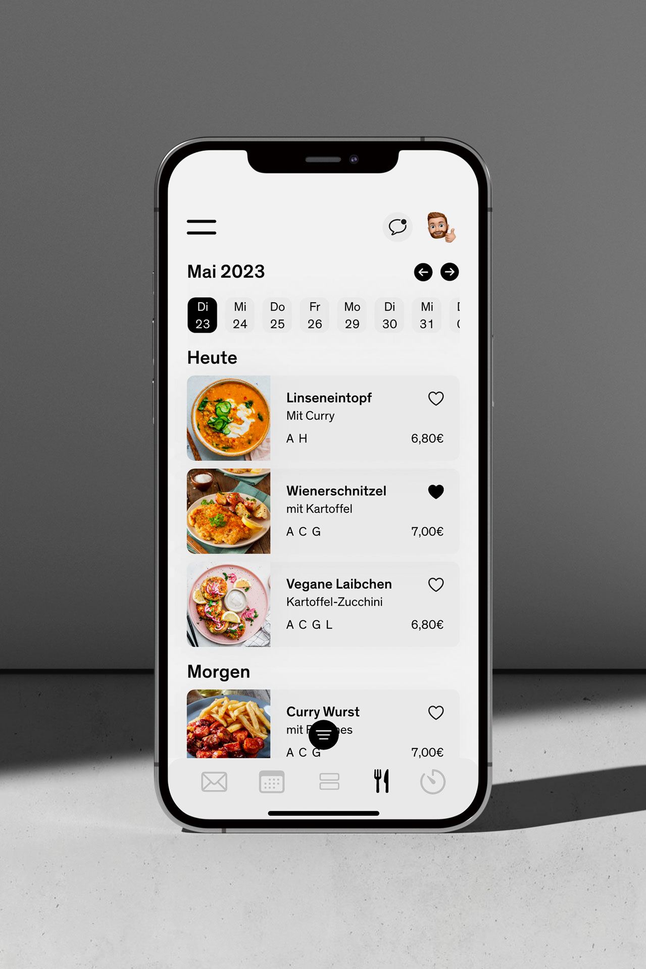 Smartphone mit der geöffneten Study App. Gezeigt wird die Mensa Funktion mit der Auflistung der heutigen Speisen.